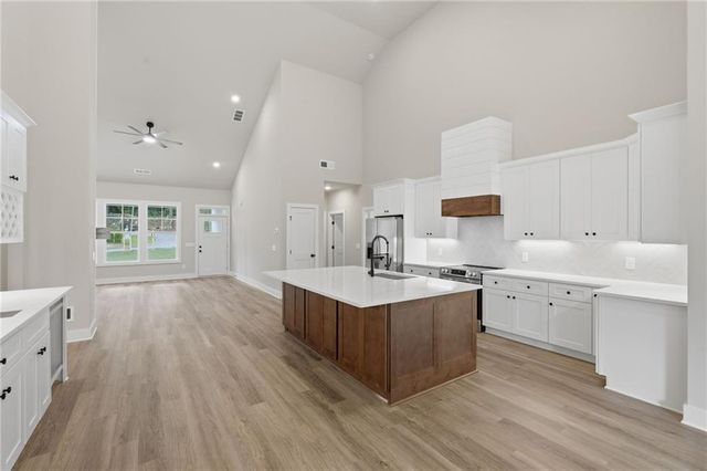 9120 Lisa Circle, Gainesville, GA 30506