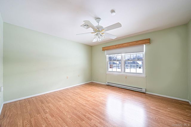 61 Enfield Court B, Ridge, NY 11961