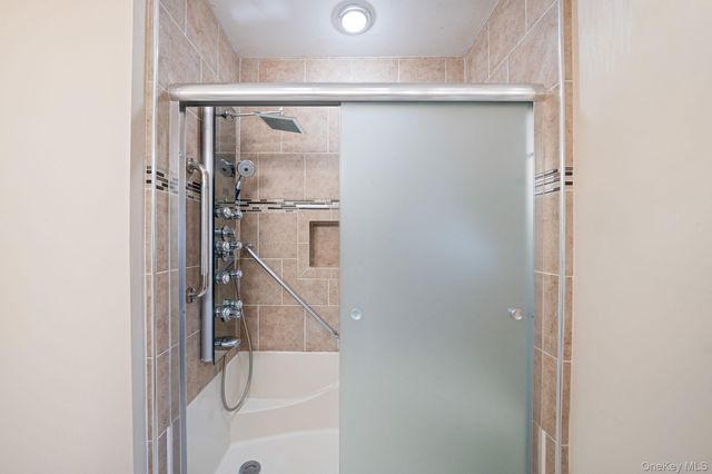 61 Enfield Court B, Ridge, NY 11961