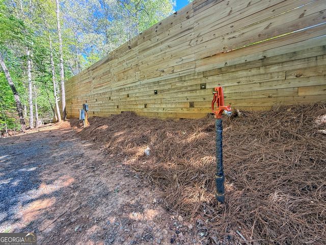90 21st Street, Ellijay, GA 30540