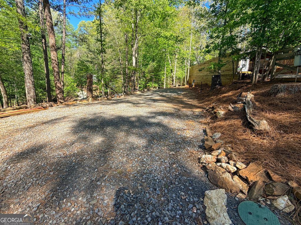 90 21st Street, Ellijay, GA 30540