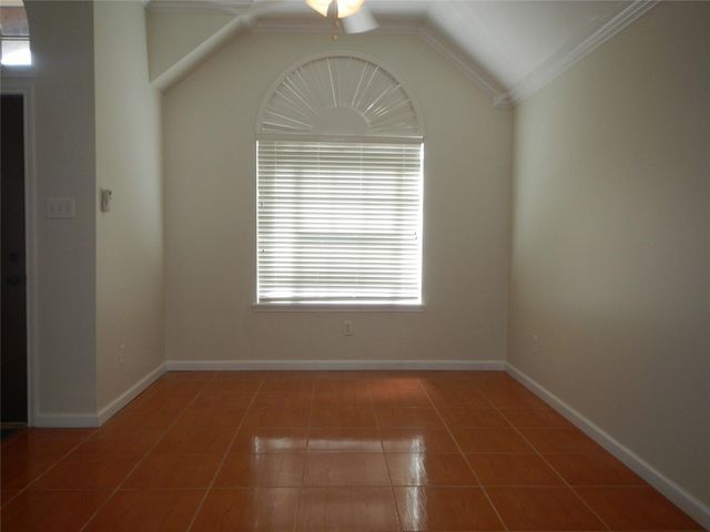 1203 Foxland Chase Street, Sugar Land, TX 77479