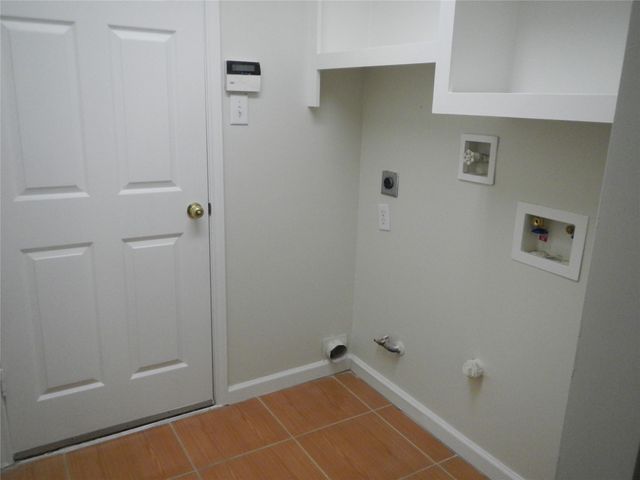 1203 Foxland Chase Street, Sugar Land, TX 77479