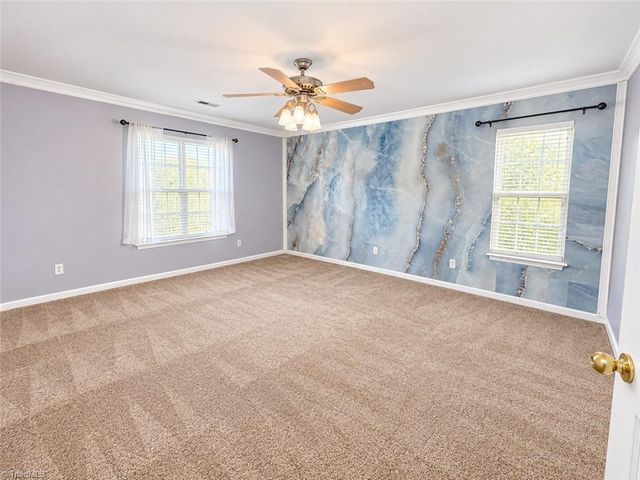 4270 Lindsey Lane, Winston-salem, NC 27106