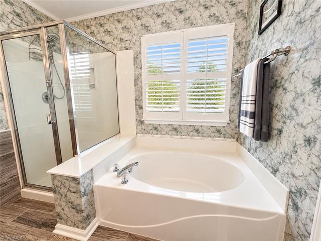 4270 Lindsey Lane, Winston-salem, NC 27106