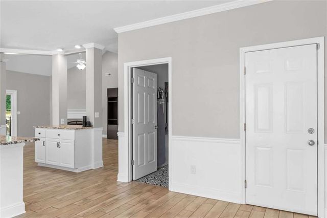 122 Crescent Drive, Newnan, GA 30265