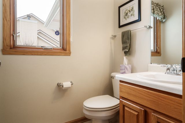 213 Boeing Trail, Poplar Grove, IL 61065