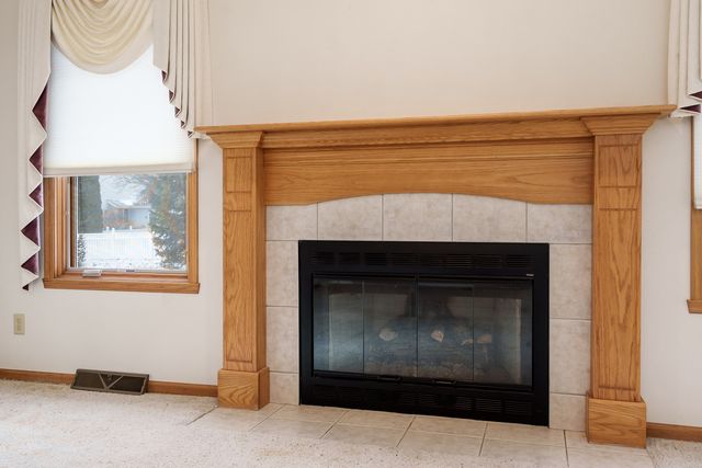 213 Boeing Trail, Poplar Grove, IL 61065