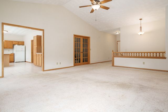 213 Boeing Trail, Poplar Grove, IL 61065