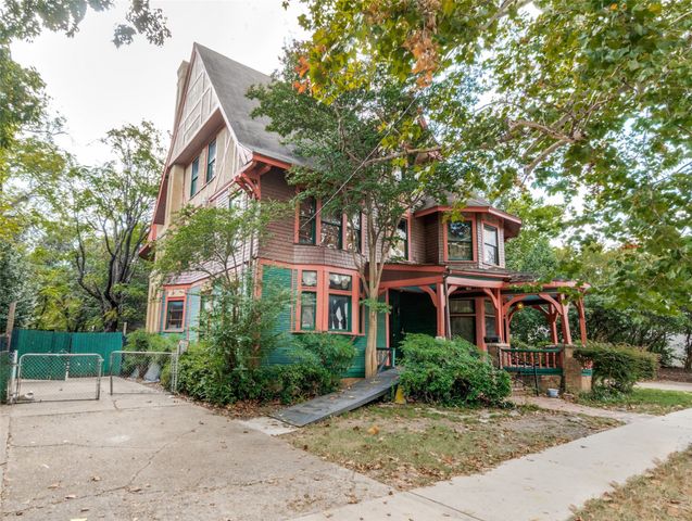 713 N Carroll Avenue, Dallas, TX 75246