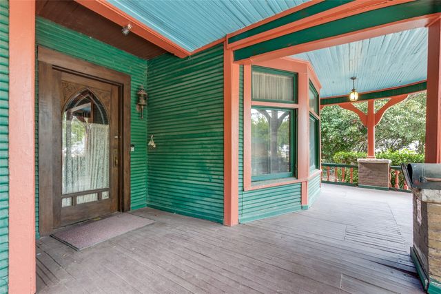 713 N Carroll Avenue, Dallas, TX 75246