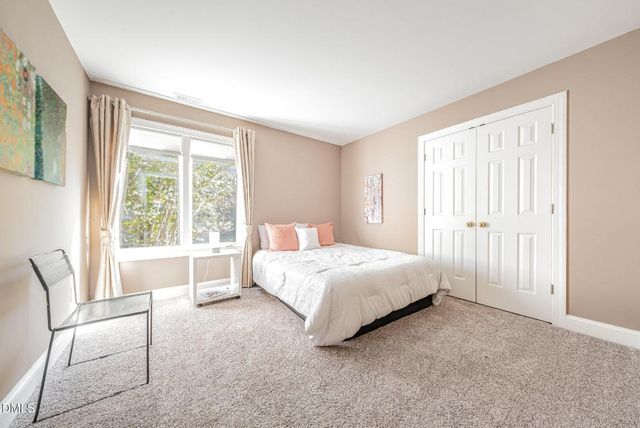 81502 Alexander, Chapel Hill, NC 27517