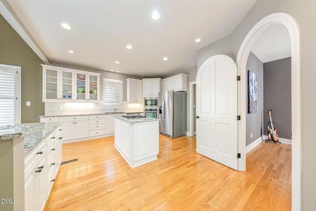 81502 Alexander, Chapel Hill, NC 27517