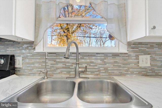 1365 HANOVER RD, Gettysburg, PA 17325