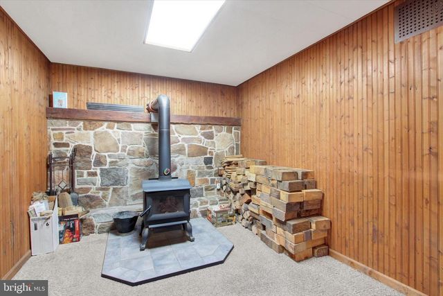 1365 HANOVER RD, Gettysburg, PA 17325