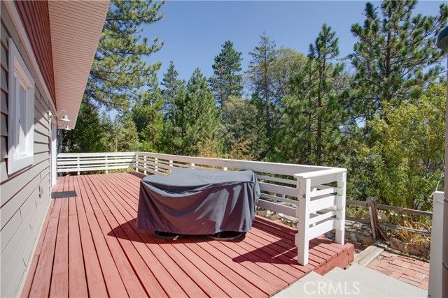 27486 Oakwood, Lake Arrowhead, CA 92352
