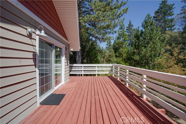 27486 Oakwood, Lake Arrowhead, CA 92352