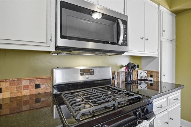 27486 Oakwood, Lake Arrowhead, CA 92352