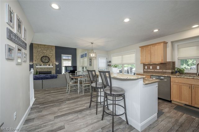 2942 Robert Gary Court, Medina, OH 44256