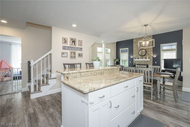 2942 Robert Gary Court, Medina, OH 44256