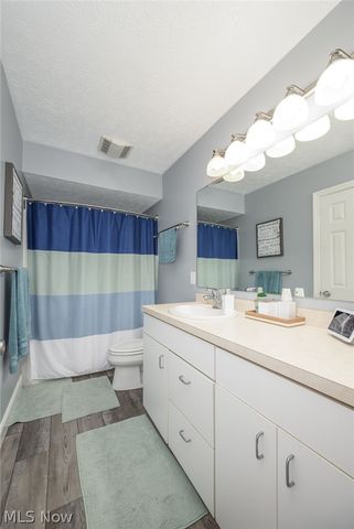 2942 Robert Gary Court, Medina, OH 44256
