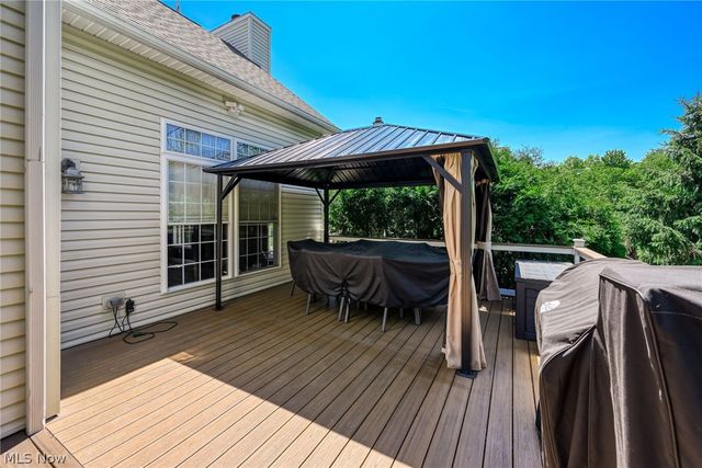 2942 Robert Gary Court, Medina, OH 44256