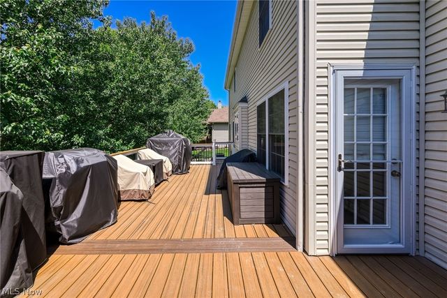 2942 Robert Gary Court, Medina, OH 44256