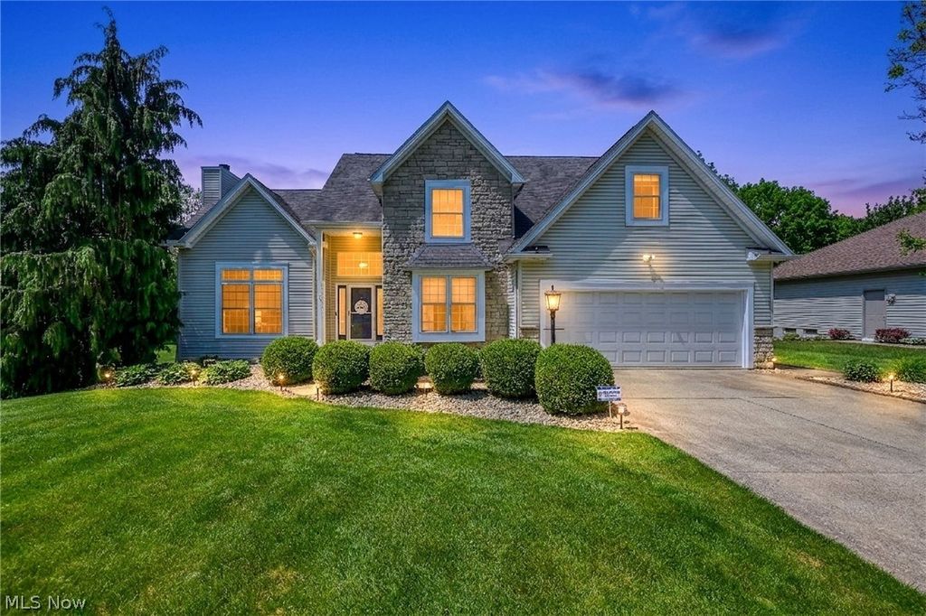 2942 Robert Gary Court, Medina, OH 44256