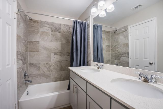 17137 Wilthorne Colony Court, Houston, TX 77084