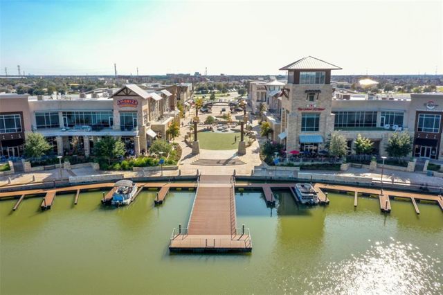 17137 Wilthorne Colony Court, Houston, TX 77084