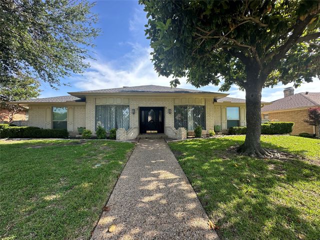 526 Tiffany Trail, Richardson, TX 75081