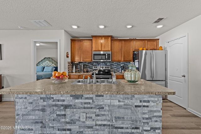 2422 SOTTERLEY Lane, Jacksonville, FL 32220