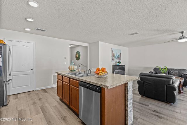 2422 SOTTERLEY Lane, Jacksonville, FL 32220