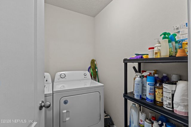 2422 SOTTERLEY Lane, Jacksonville, FL 32220