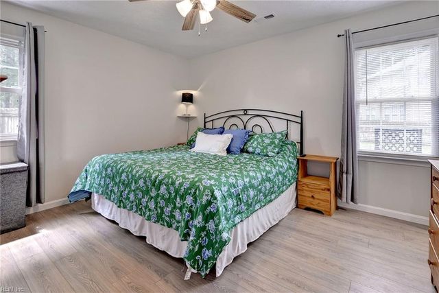 117 Sandy Lake DR, Hampton, VA 23666