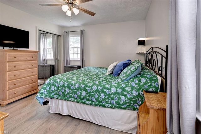117 Sandy Lake DR, Hampton, VA 23666