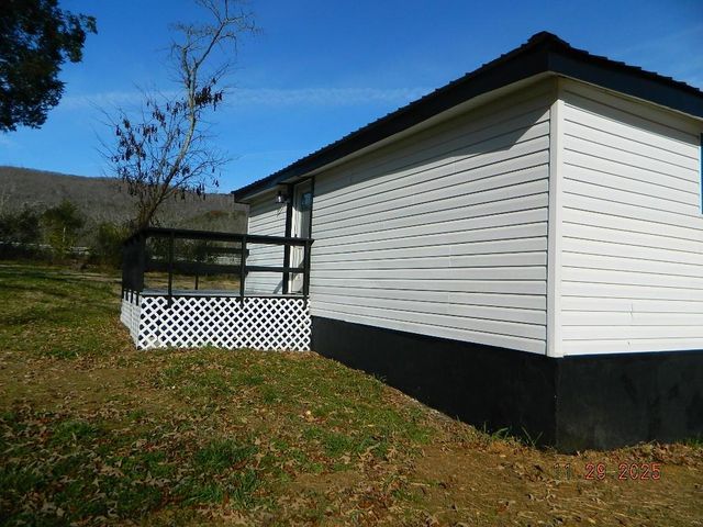 171 Hicks Hollow Road, Trenton, GA 30752