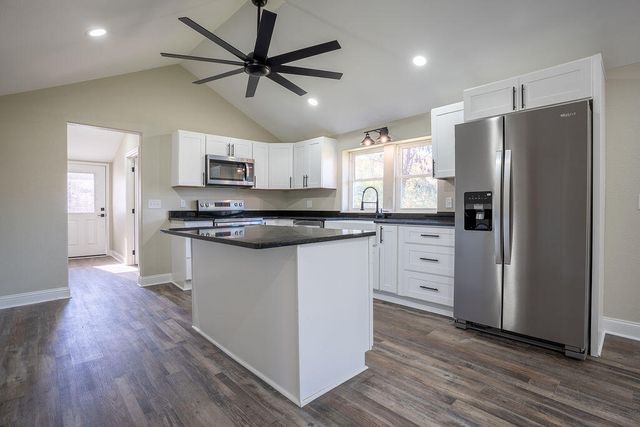 171 Hicks Hollow Road, Trenton, GA 30752