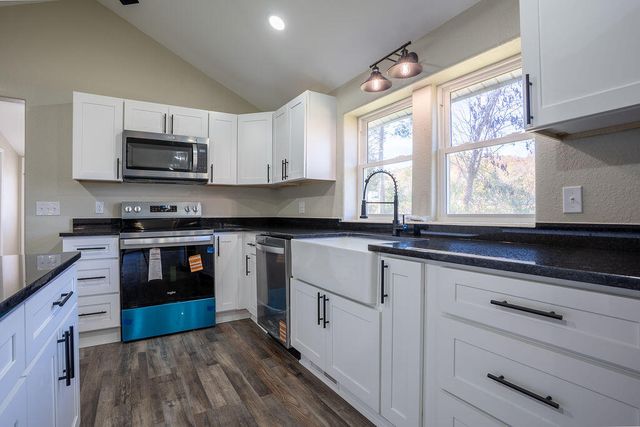 171 Hicks Hollow Road, Trenton, GA 30752