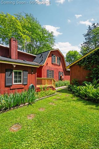 514 Lake Street, Howell, MI 48843
