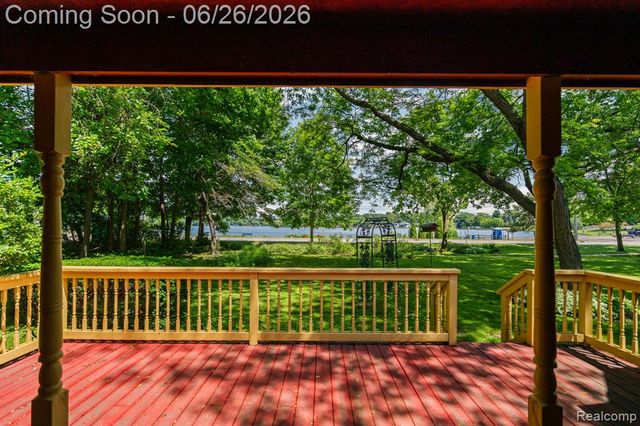 514 Lake Street, Howell, MI 48843