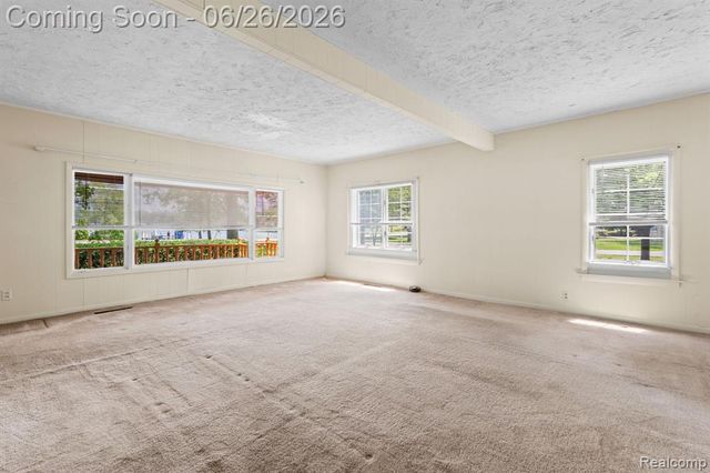 514 Lake Street, Howell, MI 48843