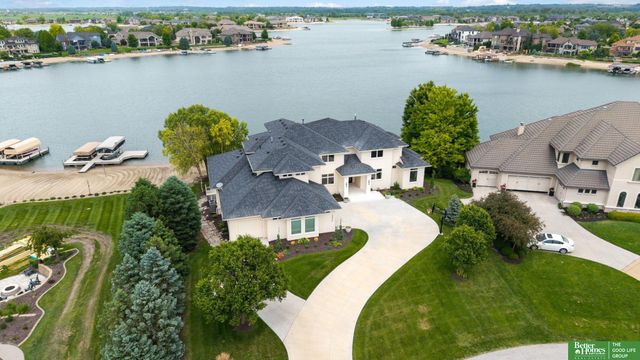 25016 Emile Circle, Waterloo, NE 68069