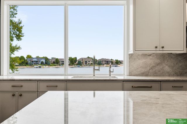 25016 Emile Circle, Waterloo, NE 68069