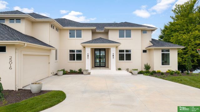 25016 Emile Circle, Waterloo, NE 68069