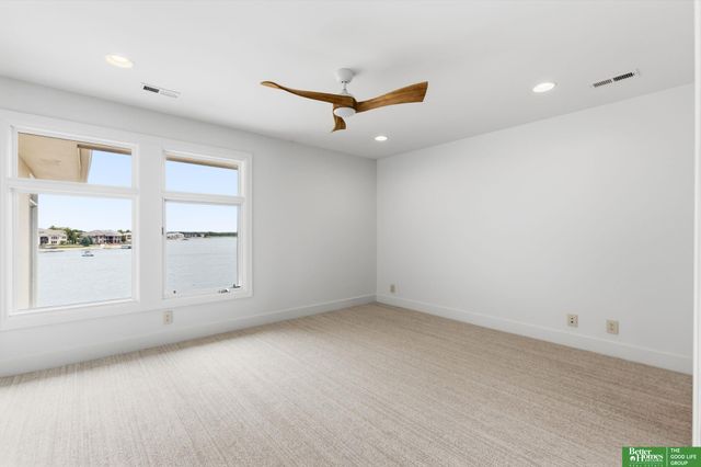 25016 Emile Circle, Waterloo, NE 68069
