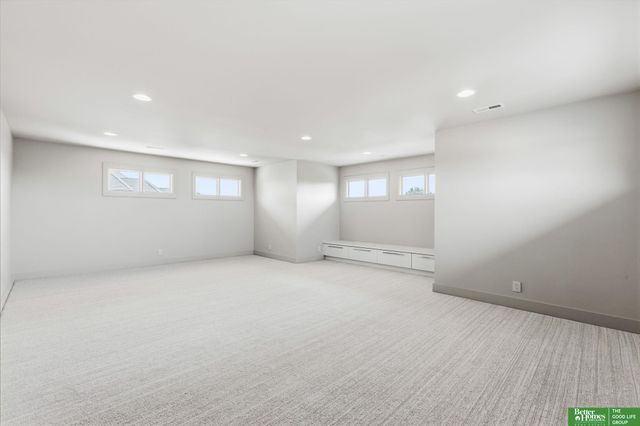 25016 Emile Circle, Waterloo, NE 68069