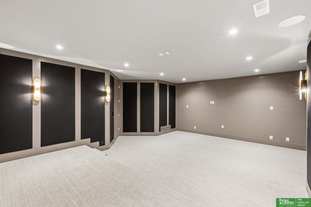 25016 Emile Circle, Waterloo, NE 68069