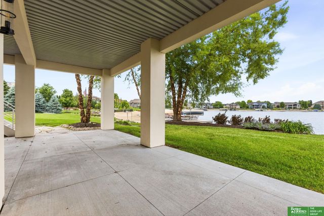 25016 Emile Circle, Waterloo, NE 68069