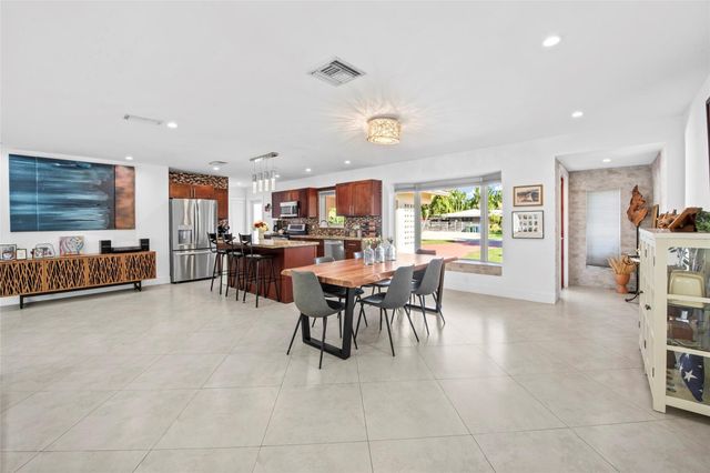 3431 NE 18th Avenue, Oakland Park, FL 33306